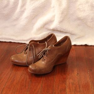 Kork-Ease Wedge Heel Shoe sz 7.5